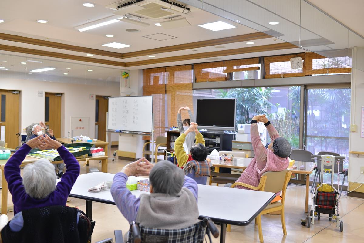 食事 / 休養室